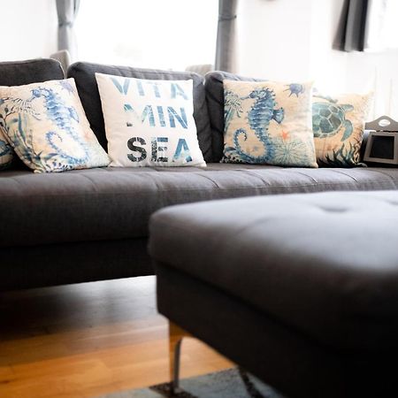 Seaview, Luxury Apartment, 2 Min Walk To Porth Beach Ньюки Экстерьер фото